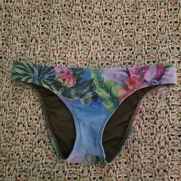 Lucky Brand Tankini Small - Picture 6 of 6